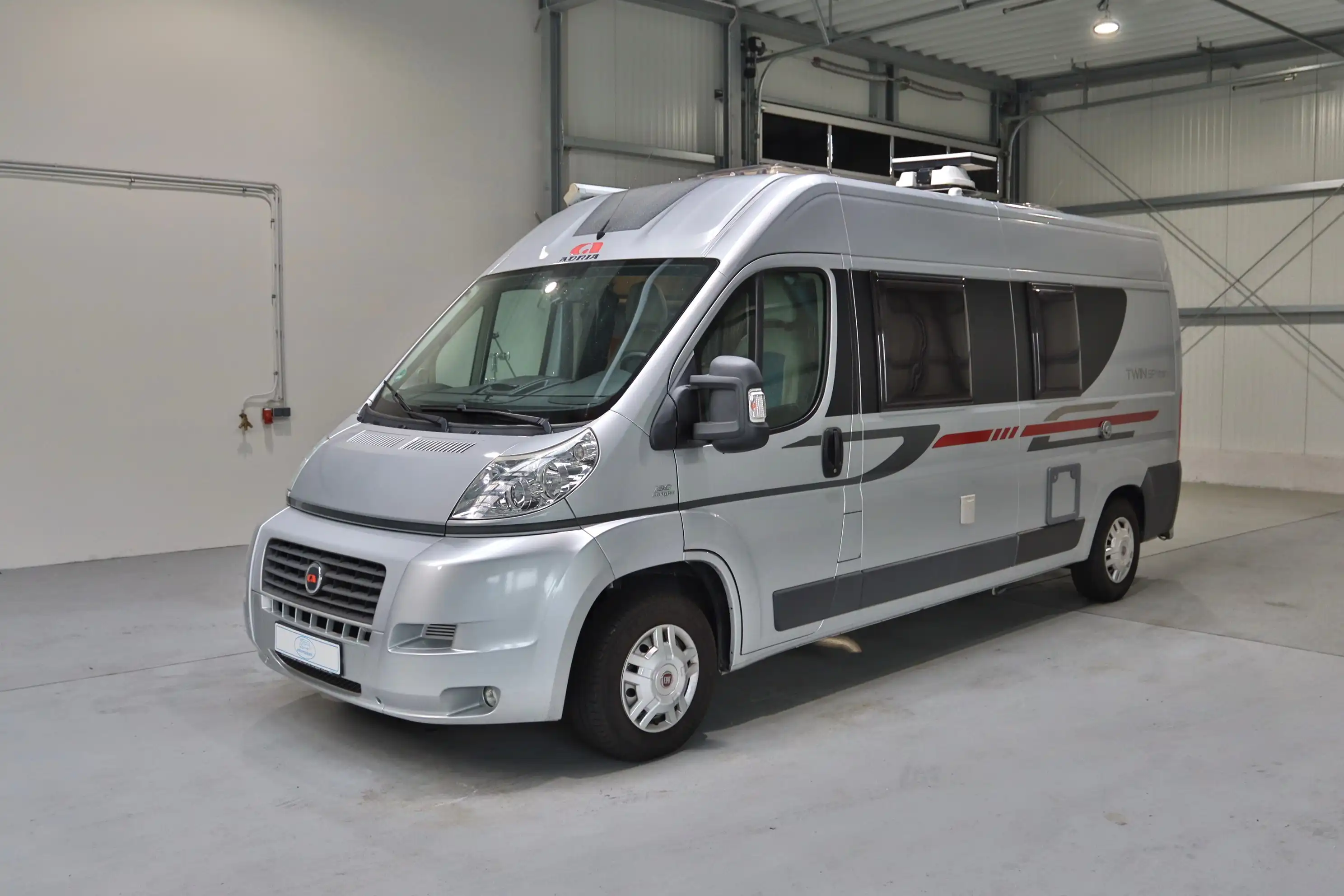 ADRIA TWIN 600 SP TITAN